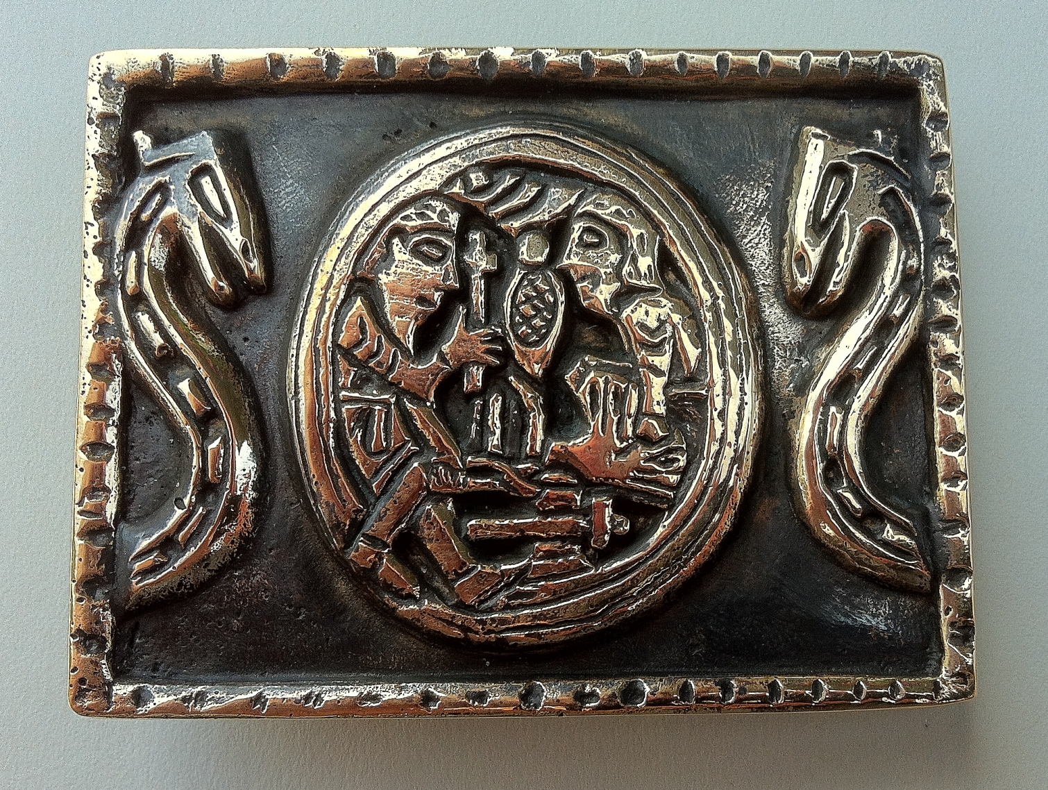 Gürtelschnalle Siegfried Bronze Sigurd Regin Gram Hylestad